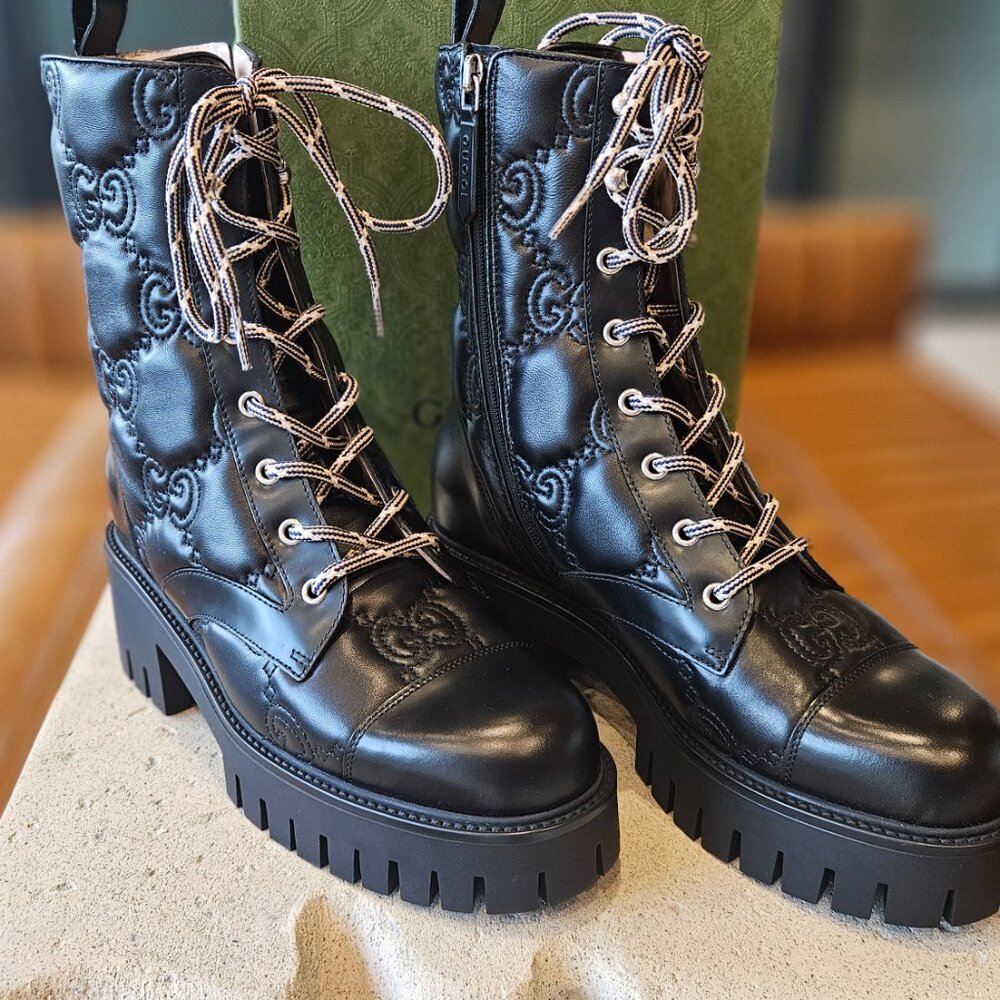 Gucci Women's GG Matelassé Leather Quilted Platform Combat Boots Black 39+